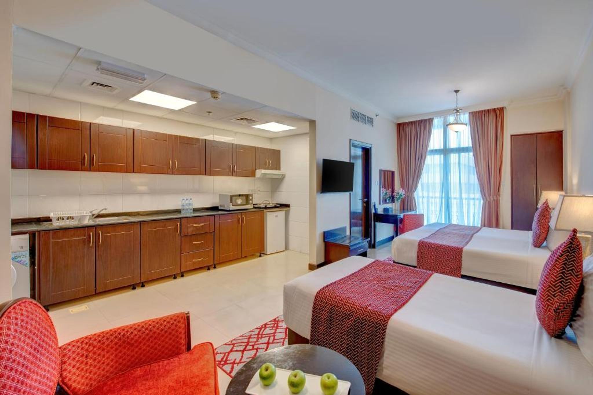 Executive Triple Studio